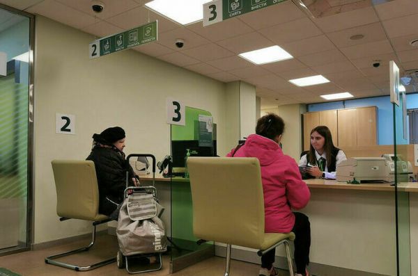 Банки одобрили кредитные каникулы участникам спецоперации на 63,6 млрд рублей
