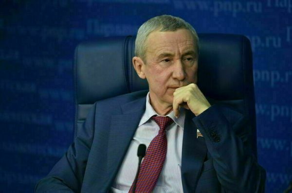 Климов назвал поставки Турцией оружия Украине провокацией