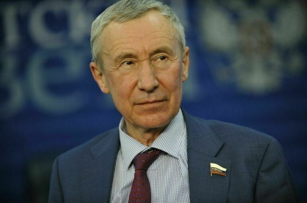 Климов: заявление России и КНР показывает отличия мудрой политики от опасной конъюнктурщины