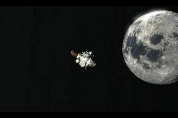 Когда земляне  впервые смогли рассмотреть Луну