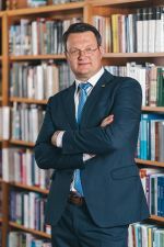 Кто родился 9 февраля