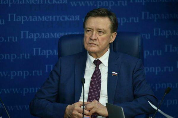 Рябухин: контроль за транзакциями поможет бороться с отмыванием денег