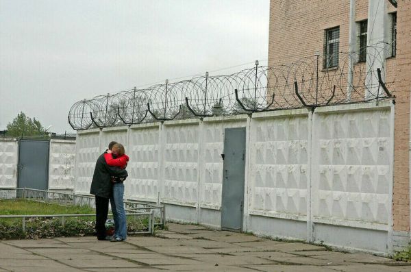 Вышедших из тюрьмы хотят обязать искать работу