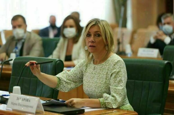 Захарова ответила на заявления о «вторжении» на Украину «под чужим флагом»