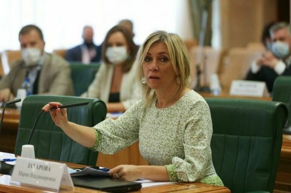 Захарова высмеяла главу МИД Британии за слова о планах РФ на Прибалтику Захарова высмеяла главу МИД Британии за слова о планах РФ на Прибалтику