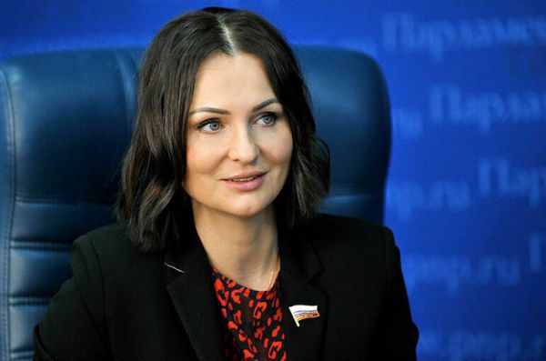 Буцкая прокомментировала законопроект о бесплатном проезде детей в электричках