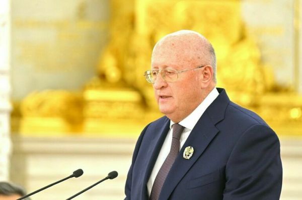 Гинцбург: Нужно ревакцинироваться на фоне ситуации с COVID-19 в других странах