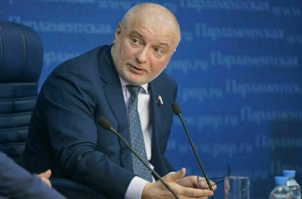 Клишас: В СФ нет планов по введению ответственности за валютные операции на черном рынке