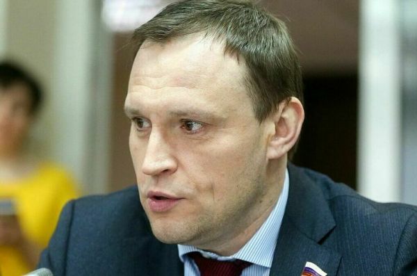 Пахомов рассказал, как поддержать строительную отрасль в условиях санкций