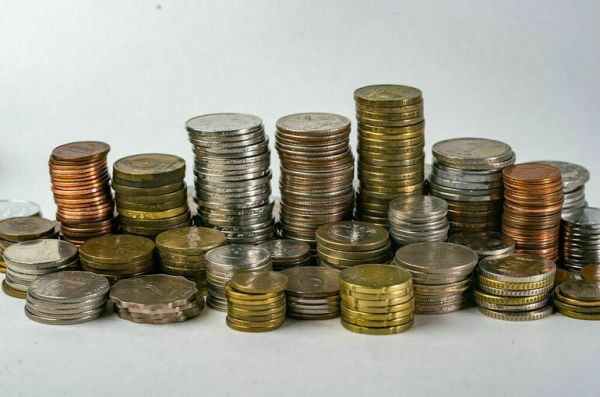 Росстат сообщил о снижении уровня бедности в России