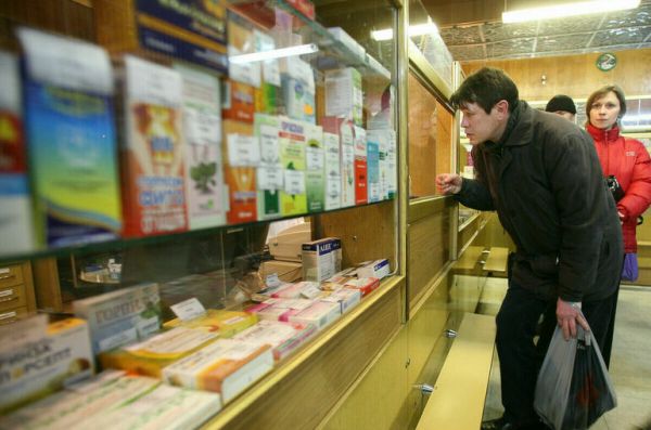 Врач назвала лекарства, которые чаще всего вызывают аллергию