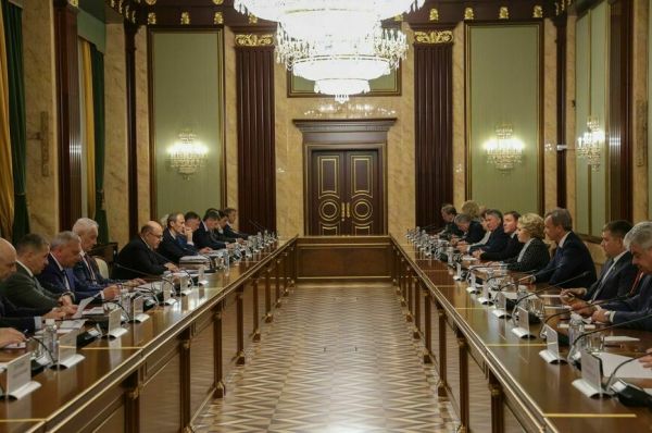 Матвиенко предложила призвать на госслужбу антикризисных менеджеров Матвиенко предложила призвать на госслужбу антикризисных менеджеров