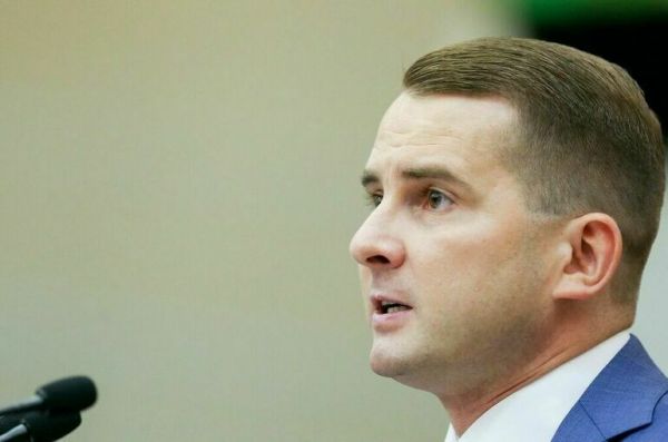 Нилов предложил прописать правила езды на электросамокатах в ПДД