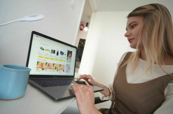 Пилот по упрощению доставки из зарубежных интернет-магазинов пройдет в 2023 году Пилот по упрощению доставки из зарубежных интернет-магазинов пройдет в 2023 году