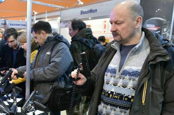  Стрельбу из пистолета с глушителем самообороной не признают