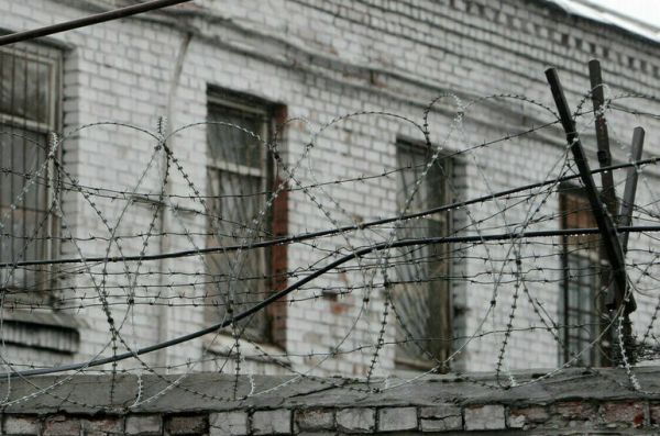 Арестованный по подозрению в госизмене ученый Колкер умер в больнице