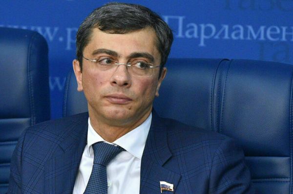 Гутенев: Человек должен платить налоги в стране, гражданином которой он является