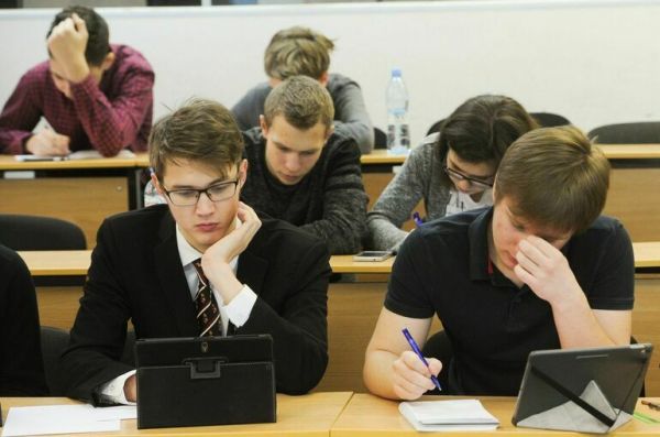 Кабмин утвердил правила реализации просветительской деятельности