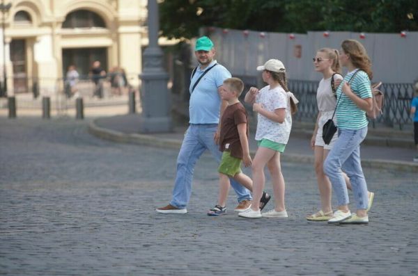 Какие права и льготы есть у многодетных родителей