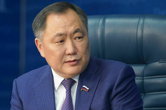 Метанол предложили окрашивать в ярко-красный цвет Метанол предложили окрашивать в ярко-красный цвет