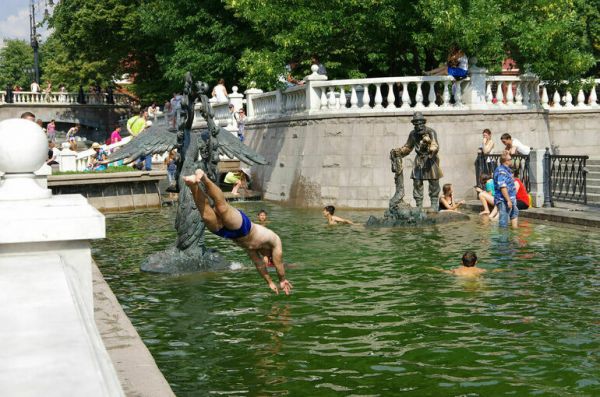 Москвичей предупредили, что скоро в мае будет всегда июньская погода Москвичей предупредили, что скоро в мае будет всегда июньская погода