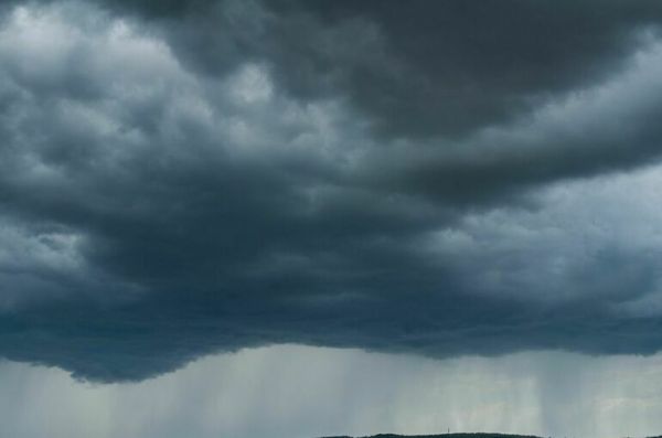 На Кубани ожидаются смерчи и ливни