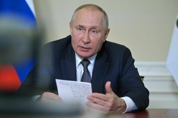 Путин предложил попробовать победить Россию на поле боя Путин предложил попробовать победить Россию на поле боя