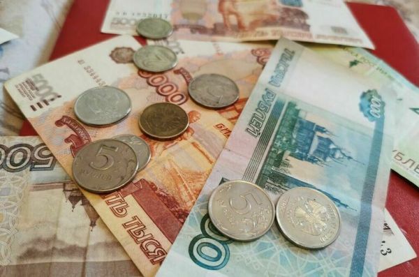 Субсидии на оплату ЖКУ для ряда должников предложили вернуть