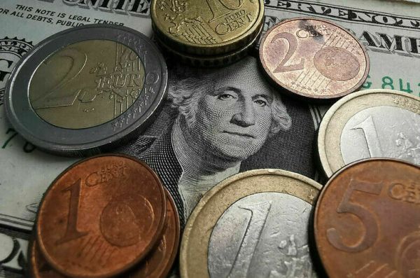 Украине необходимо получать от Запада 9 млрд долларов в месяц для выживания