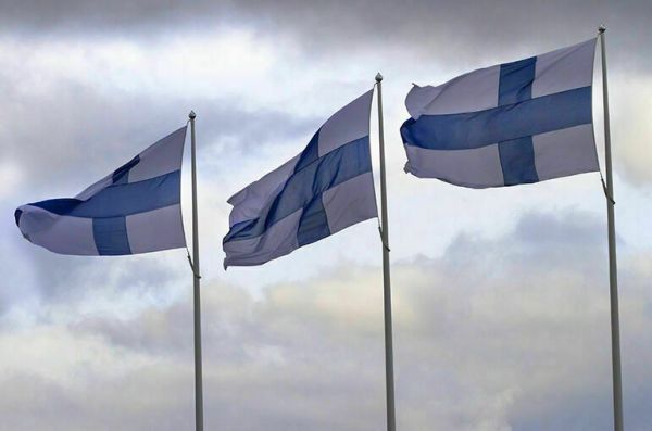 В Финляндии заявили, что продолжат выдавать визы россиянам