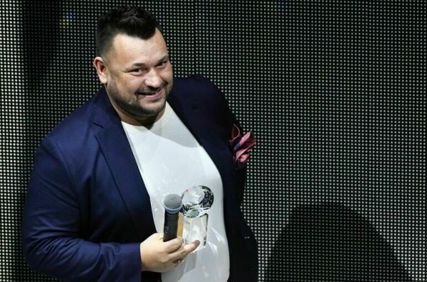 В ЛДПР предложили дать лидеру группы &laquo;Руки вверх&raquo; звание &laquo;Заслуженный артист РФ&raquo;