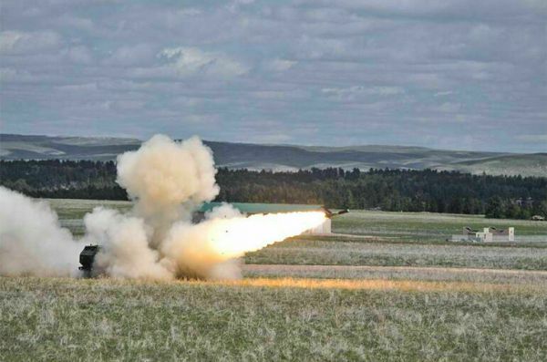 Захарова: США передали ВСУ разведданные для ударов по Донбассу из HIMARS
