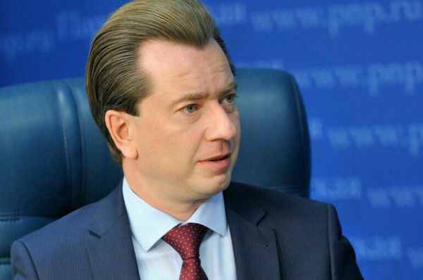 Бурматов оценил остановку производства ряда кормов для животных Purina