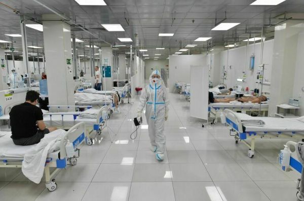 Число госпитализированных с COVID-19 в России за сутки выросло на 5,4% Число госпитализированных с COVID-19 в России за сутки выросло на 5,4%