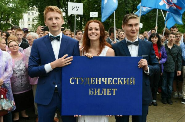 Детям из многодетных семей предложили дать скидку на обучение в вузах