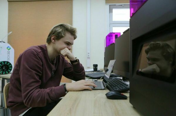 Я б в IT-шники пошел, пусть меня научат!