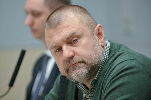 Кабанов напомнил о спорных нормах законопроекта о миграционной политике