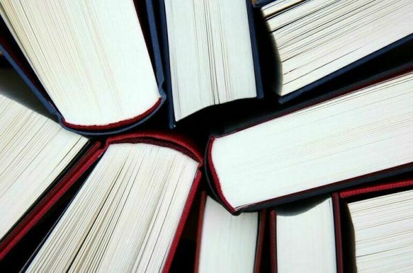 Книжным пиратам напомнили об ответственности