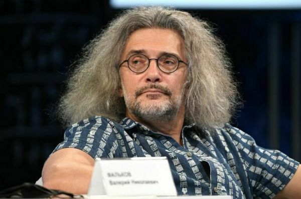 Константин Северинов: Новая волна COVID-19 может быть очень серьезной