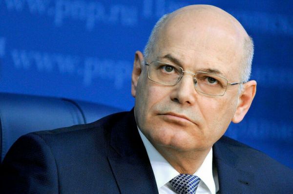 Круглый выразил надежду, что &laquo;дельтакрон&raquo; не ухудшит течение пандемии