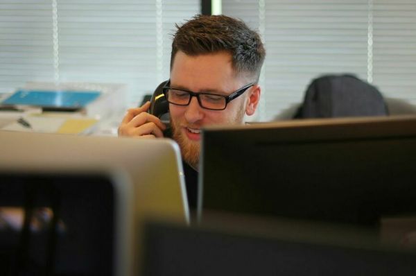 Принимать жалобы на спам-звонки предложили через портал госуслуг Принимать жалобы на спам-звонки предложили через портал госуслуг