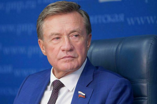 Рябухин выступил за серийное производство пассажирских самолетов в РФ