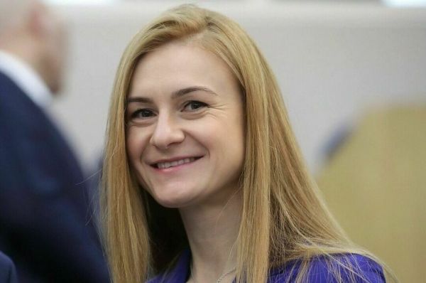 Иностранным студентам хотят упростить въезд в Россию Иностранным студентам хотят упростить въезд в Россию