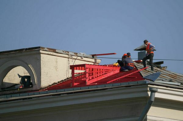 Объекты ЖКХ госкомпаний предлагают реализовывать на торгах Объекты ЖКХ госкомпаний предлагают реализовывать на торгах