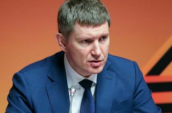 Решетников заявил, что четверть экспорта и импорта России попала под санкции