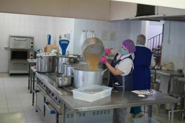 Роспотребнадзор не рекомендует детям есть форшмак и макароны по-флотски