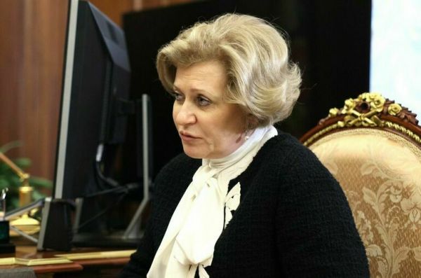 В Роспотребнадзоре сообщили об уходе волны COVID-19 в регионы