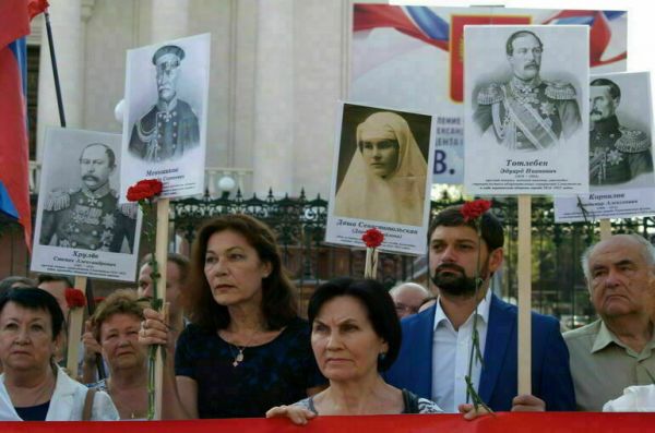 В Симферополе открыли новые памятные знаки героям Крымской войны