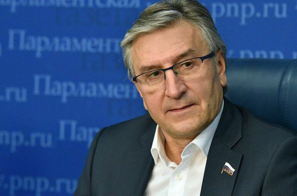 Фаррахов рассказал, к чему может привести регулирование цен на платные медуслуги