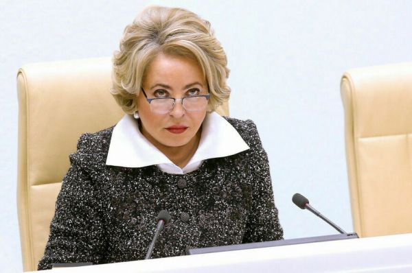 Крабов ловят, а суда не строят